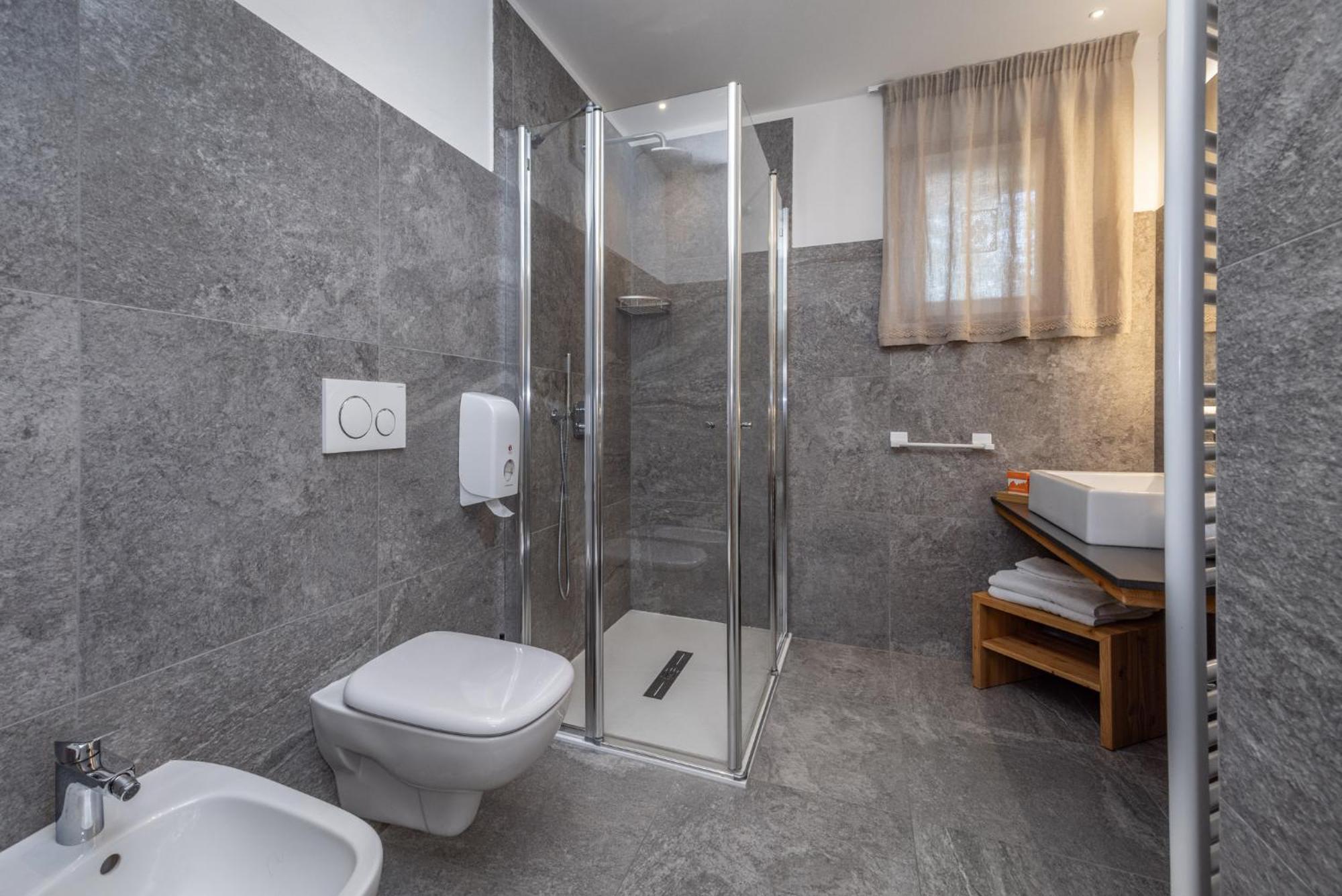 Rifugio La Montanara Villa Molveno Ngoại thất bức ảnh